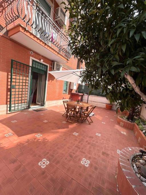 Bucaneve House Roma Екстер'єр фото