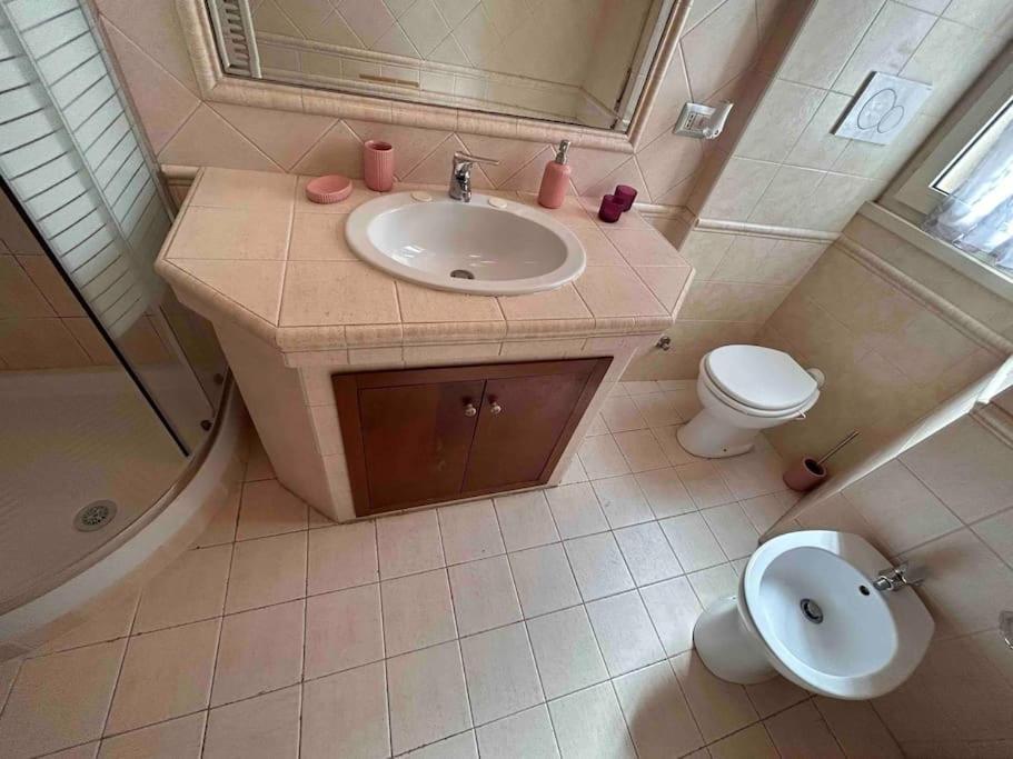 Bucaneve House Roma Екстер'єр фото