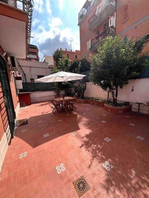 Bucaneve House Roma Екстер'єр фото